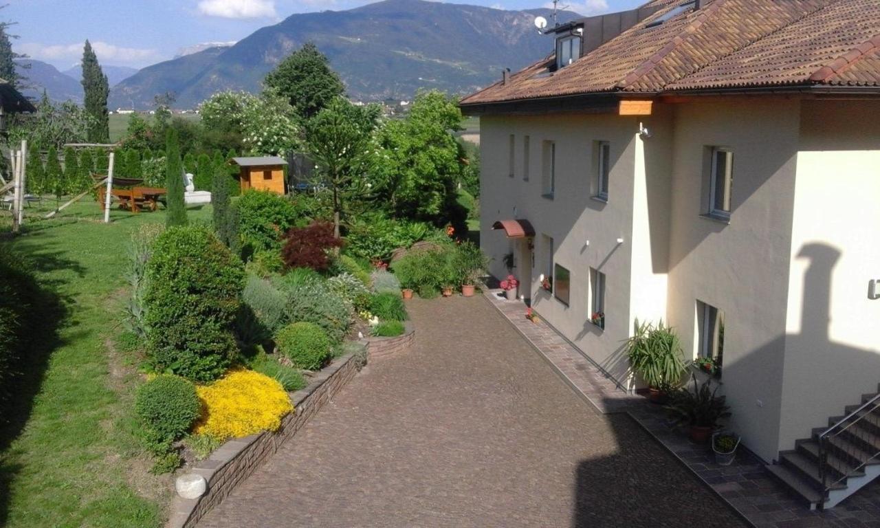 Ferienwohnungen St. Michael Appiano Sulla Strada Del Vino Esterno foto
